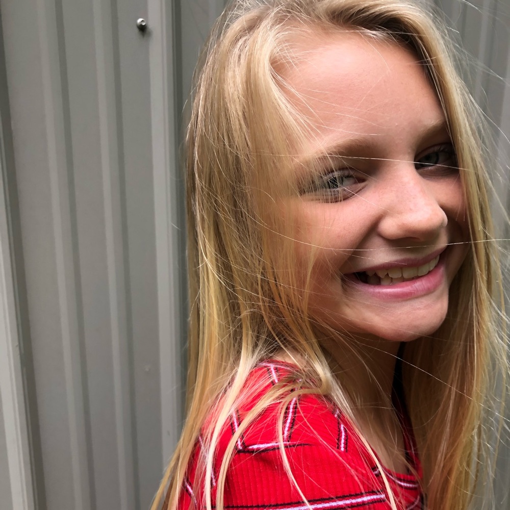 Meet your Posher, Camryn